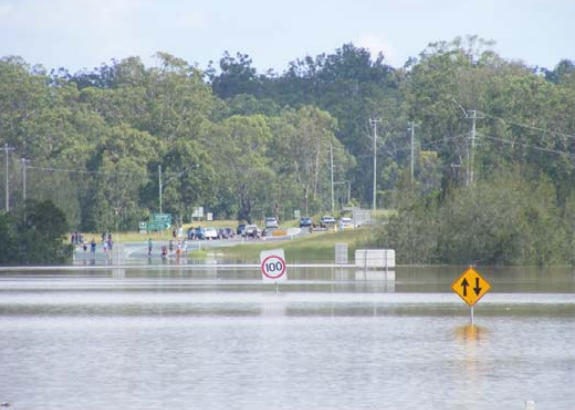 Jan 2008 - Roads flood in Jimboomba. Photo ABC